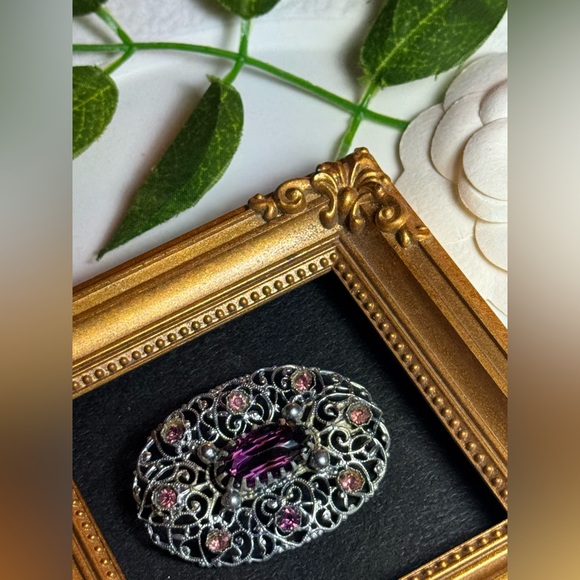 Vintage Jewelry - Vintage Victorian Silver Glass Amethyst Antique Brooch